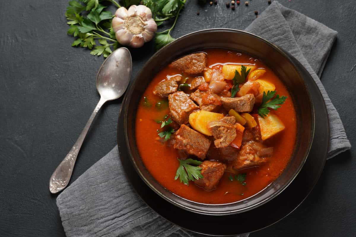 receta-de-caldo-de-espinazo-de-cerdo